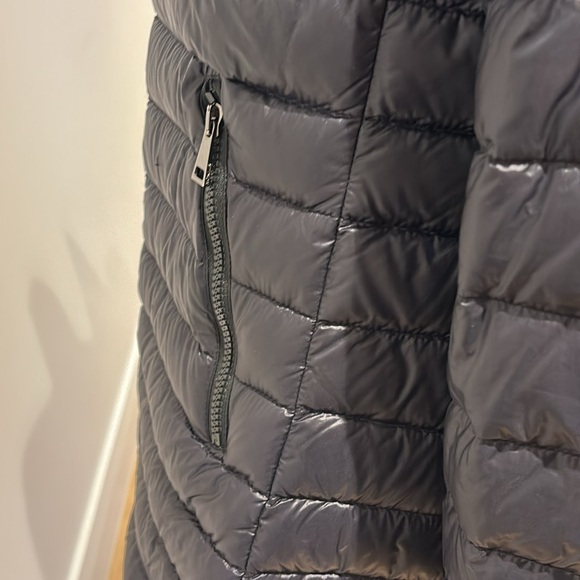 Moncler Menthe down Coat size small - Picture 9 of 13